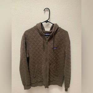 Patagonia quilted sweater. Size medium, like new condition.